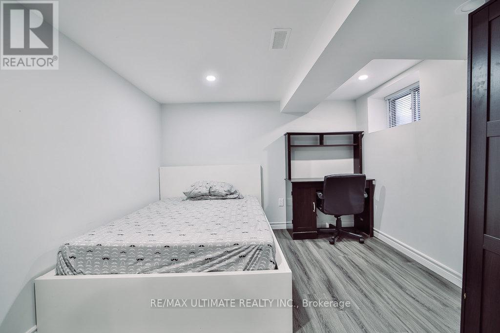493 Keele Street, Toronto, ON - Indoor Photo Showing Bedroom