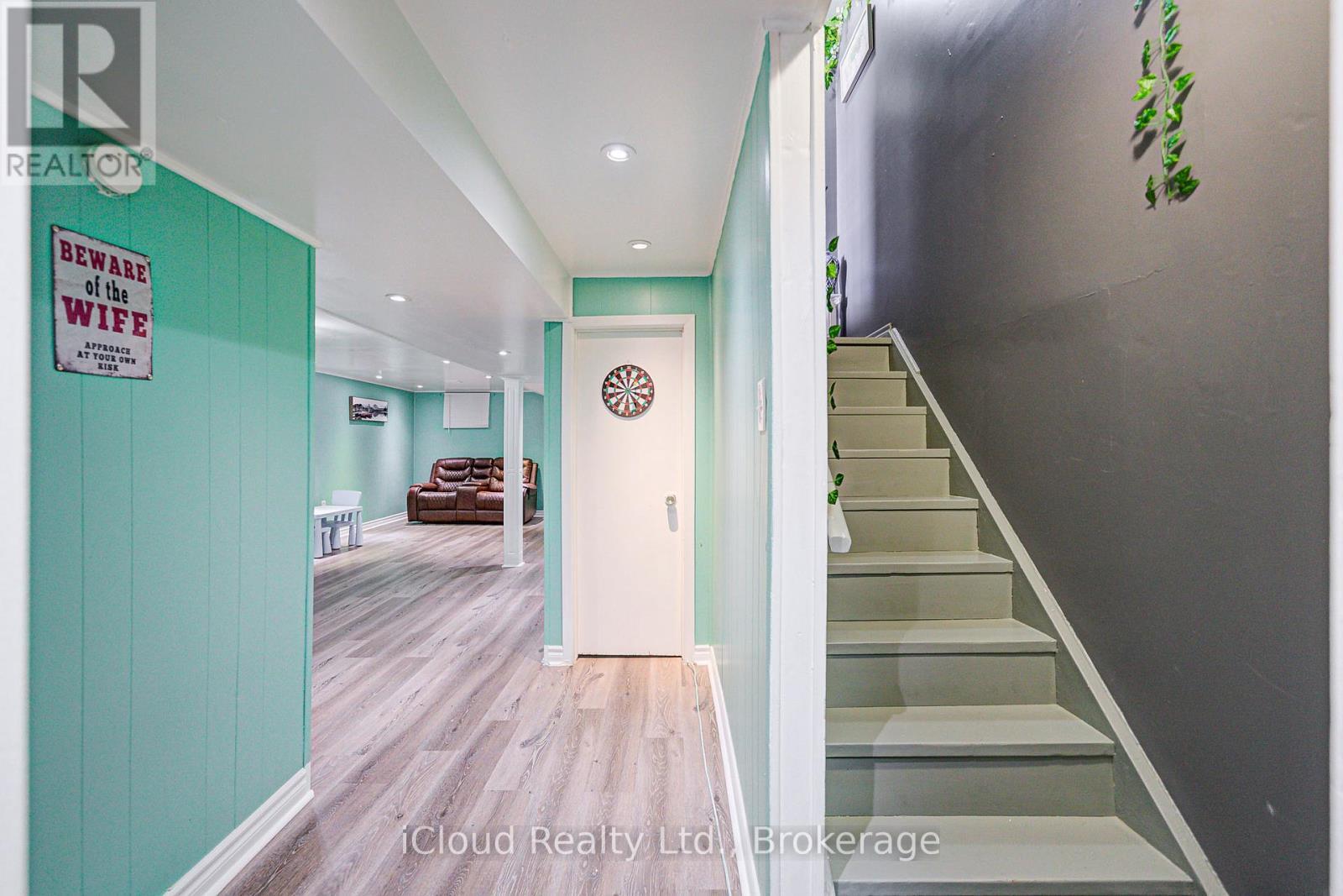 5 Gloucester Place, Brampton, ON - Indoor Photo Showing Other Room