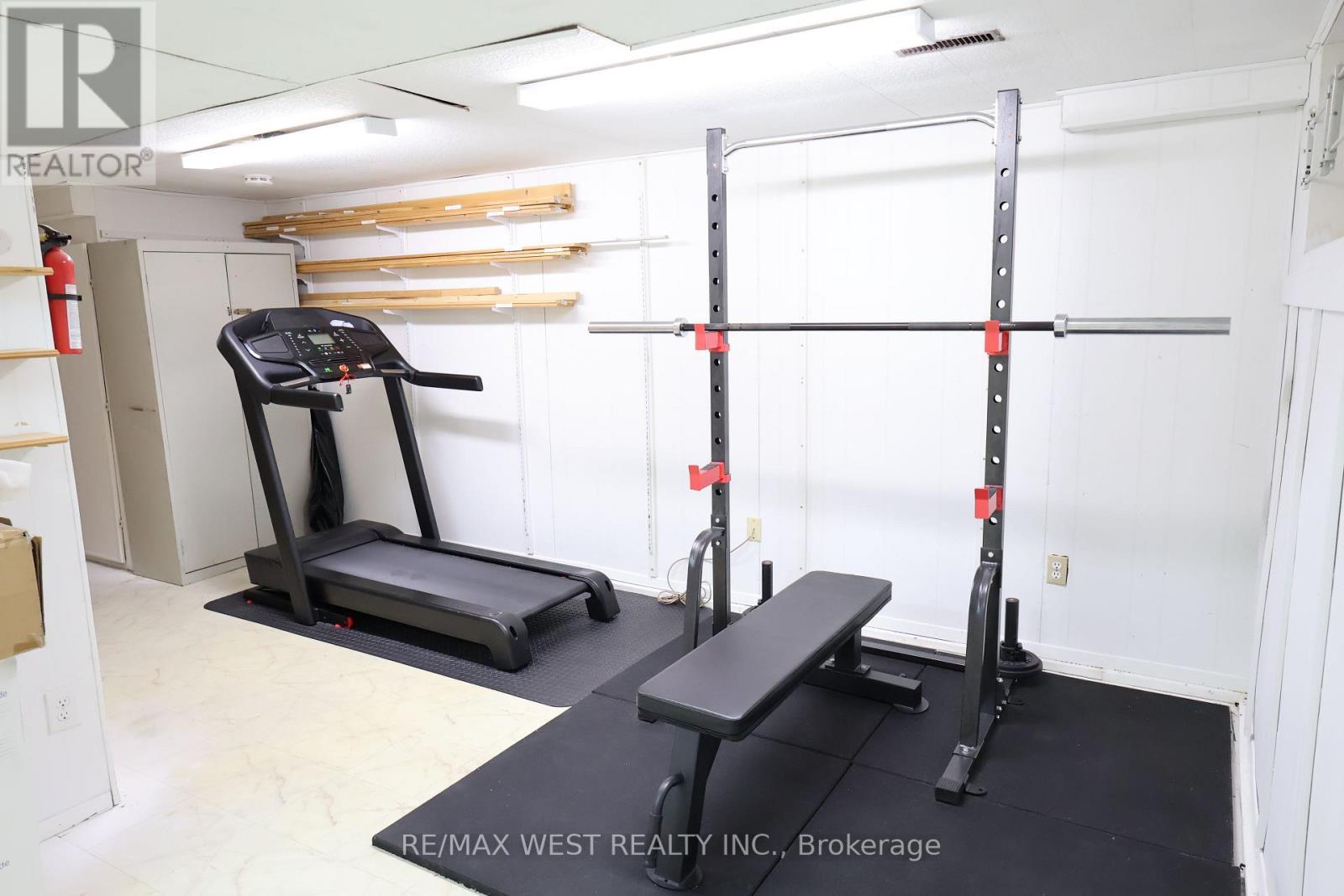61 - 830 Stainton Drive, Mississauga, ON - Indoor Photo Showing Gym Room