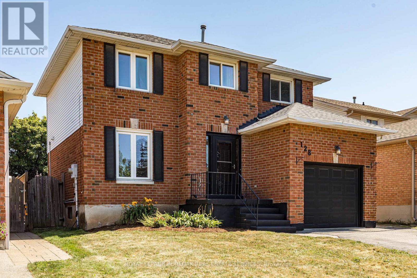 128 Brian Boulevard, Hamilton, ON - Outdoor With Exterior