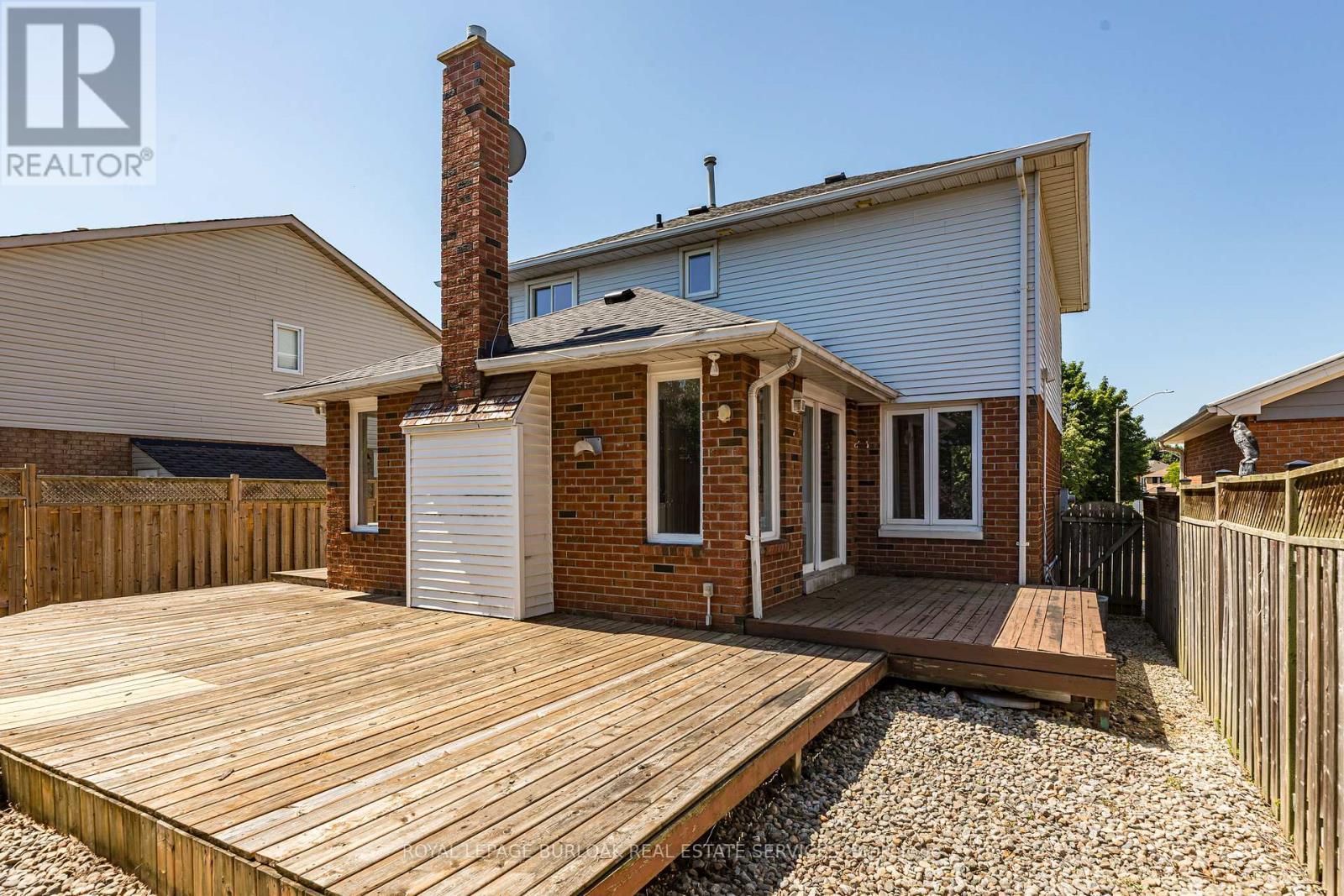 128 Brian Boulevard, Hamilton, ON - Outdoor With Exterior