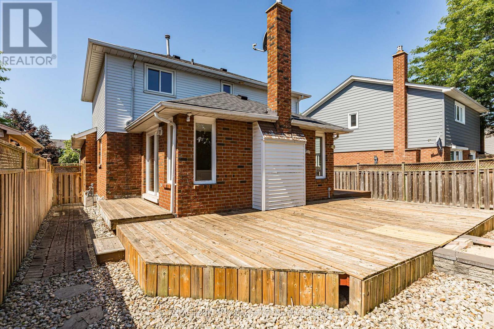 128 Brian Boulevard, Hamilton, ON - Outdoor With Exterior