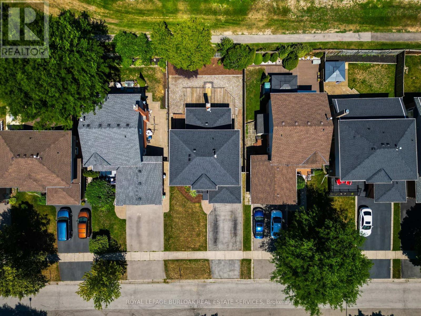 128 Brian Boulevard, Hamilton, ON - Outdoor