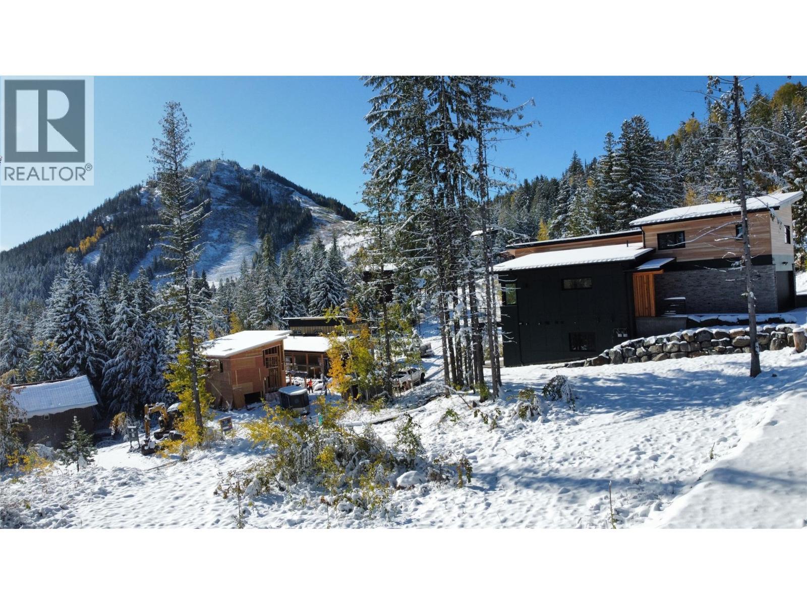 310 Ridge Road, Rossland, BC