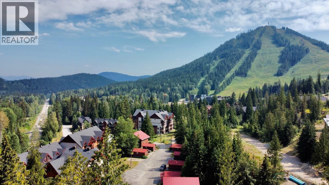 302 Ridge Road, Rossland, BC