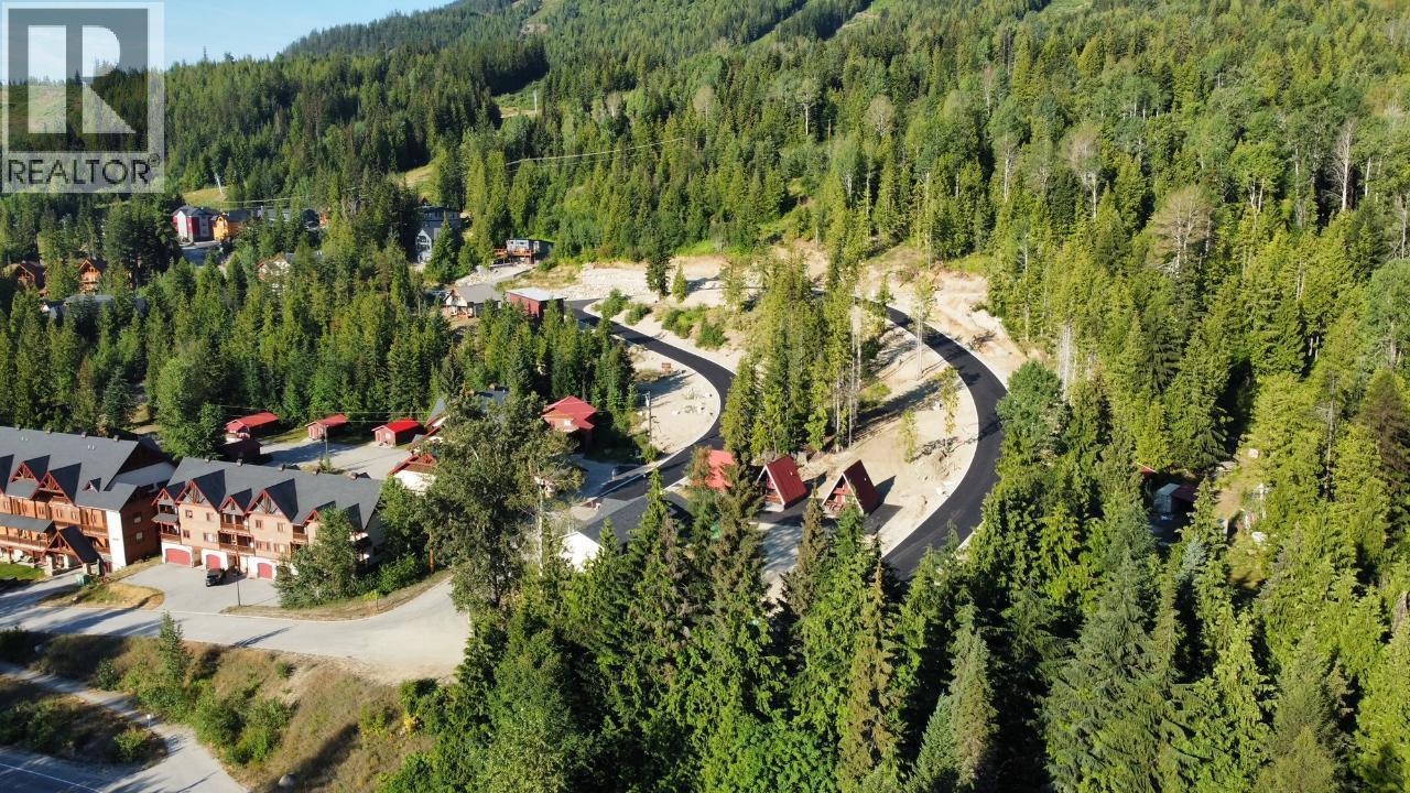 302 Ridge Road, Rossland, BC