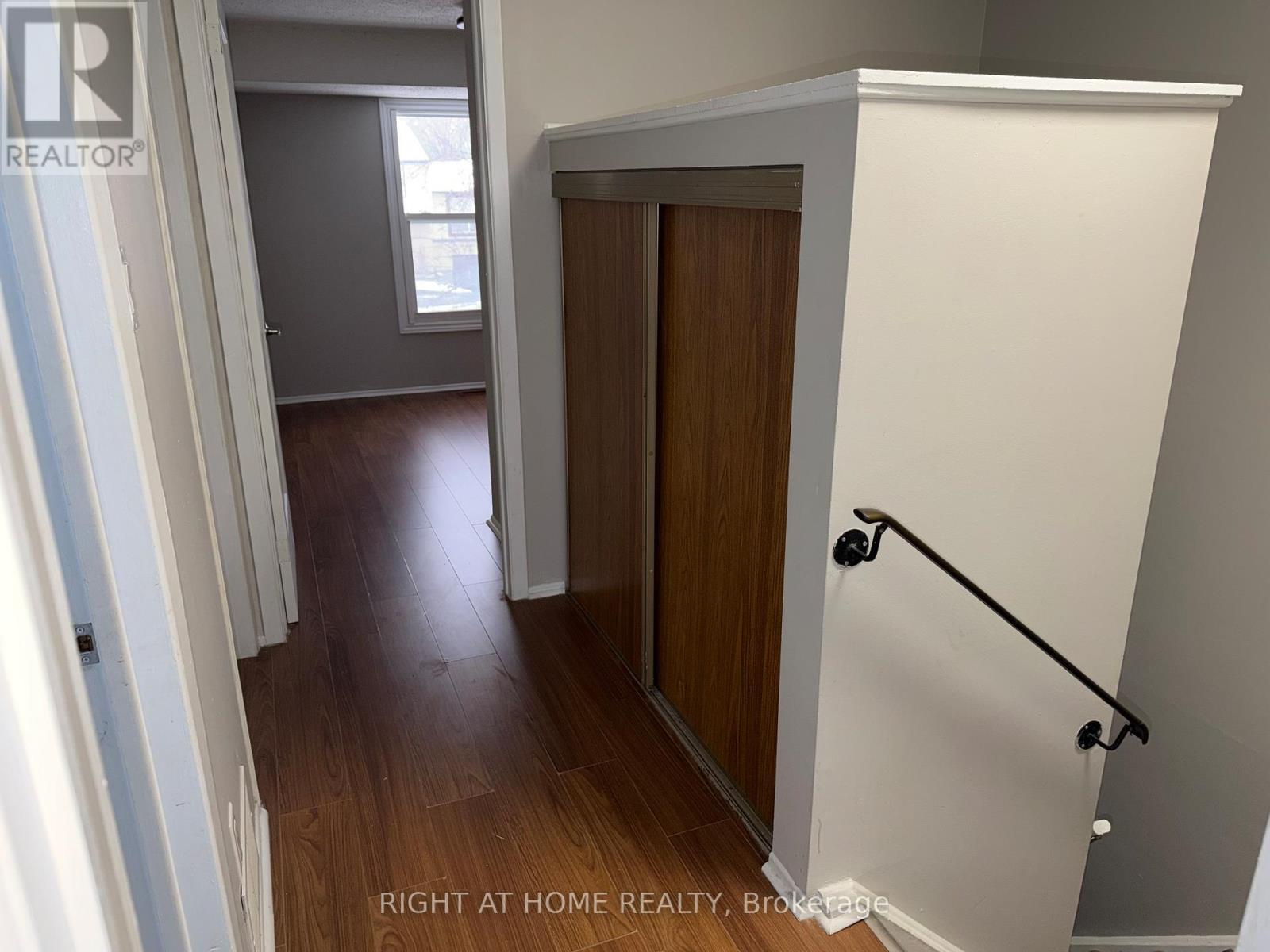 154 - 2570 Southvale Crescent, Ottawa, ON - Indoor Photo Showing Other Room