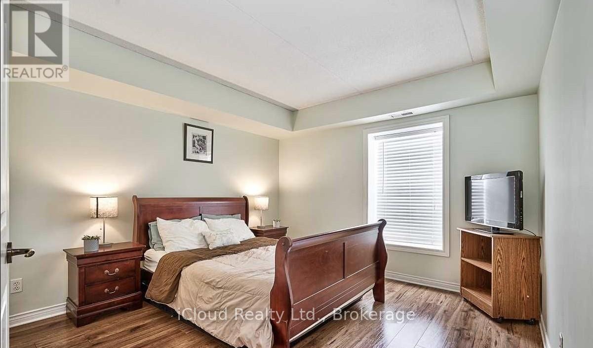 105 - 4005 Kilmer Drive, Burlington, ON - Indoor Photo Showing Bedroom