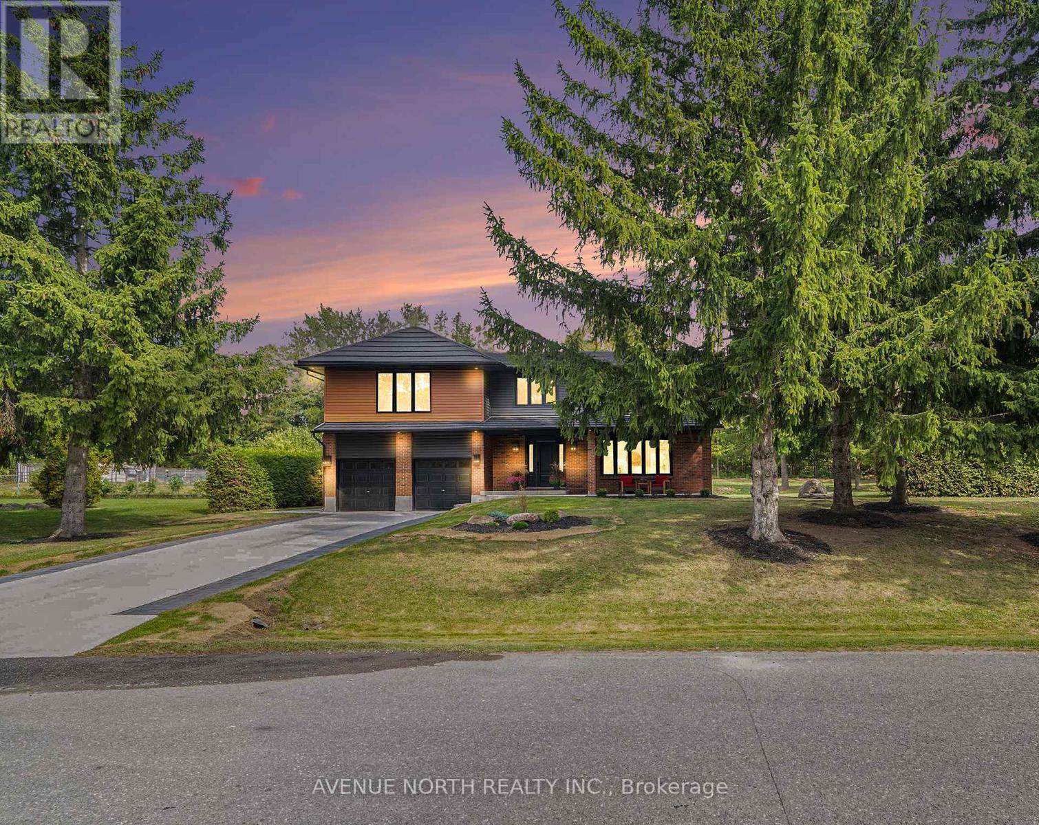 19 Newland Drive, Ottawa, ON - Outdoor