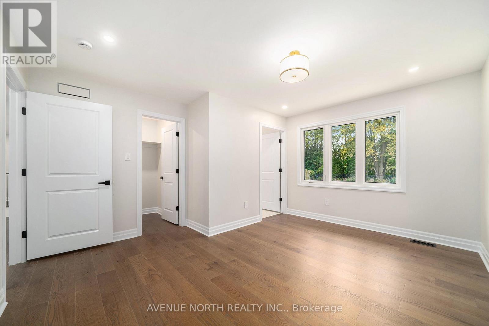 19 Newland Drive, Ottawa, ON - Indoor Photo Showing Other Room