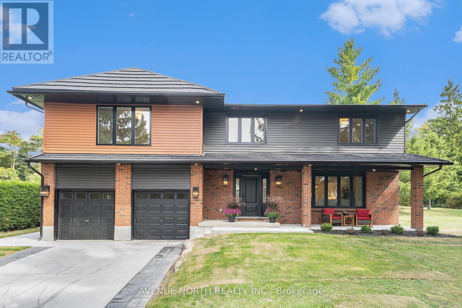 19 Newland Drive, Ottawa, ON - Outdoor With Deck Patio Veranda With Facade