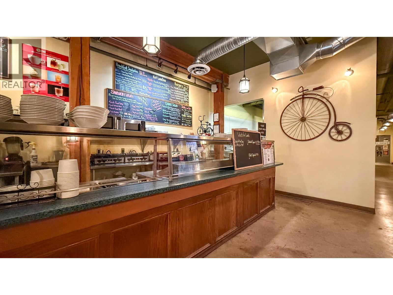 1357 Ellis Street Unit# 101, Kelowna, BC