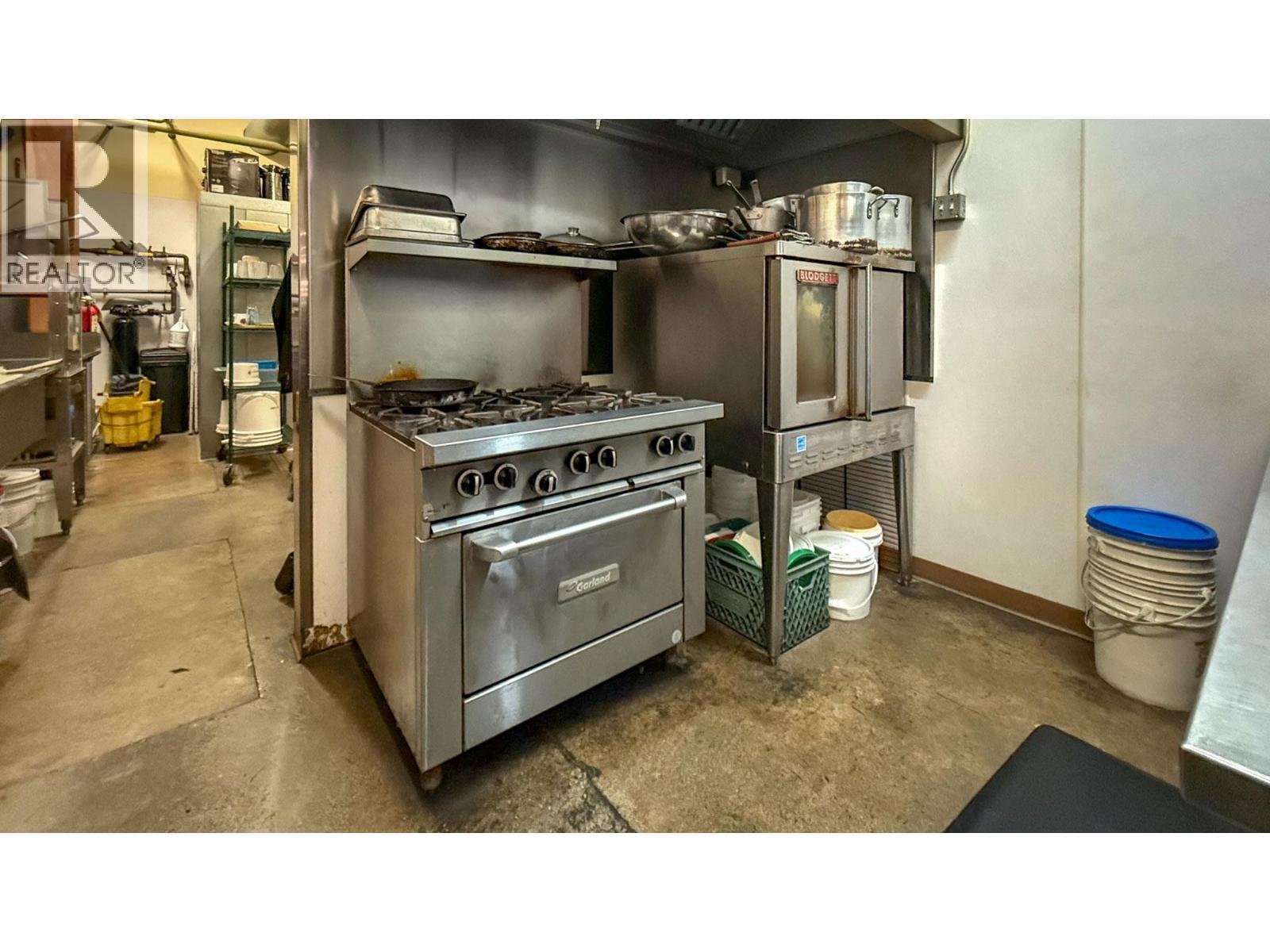 1357 Ellis Street Unit# 101, Kelowna, BC