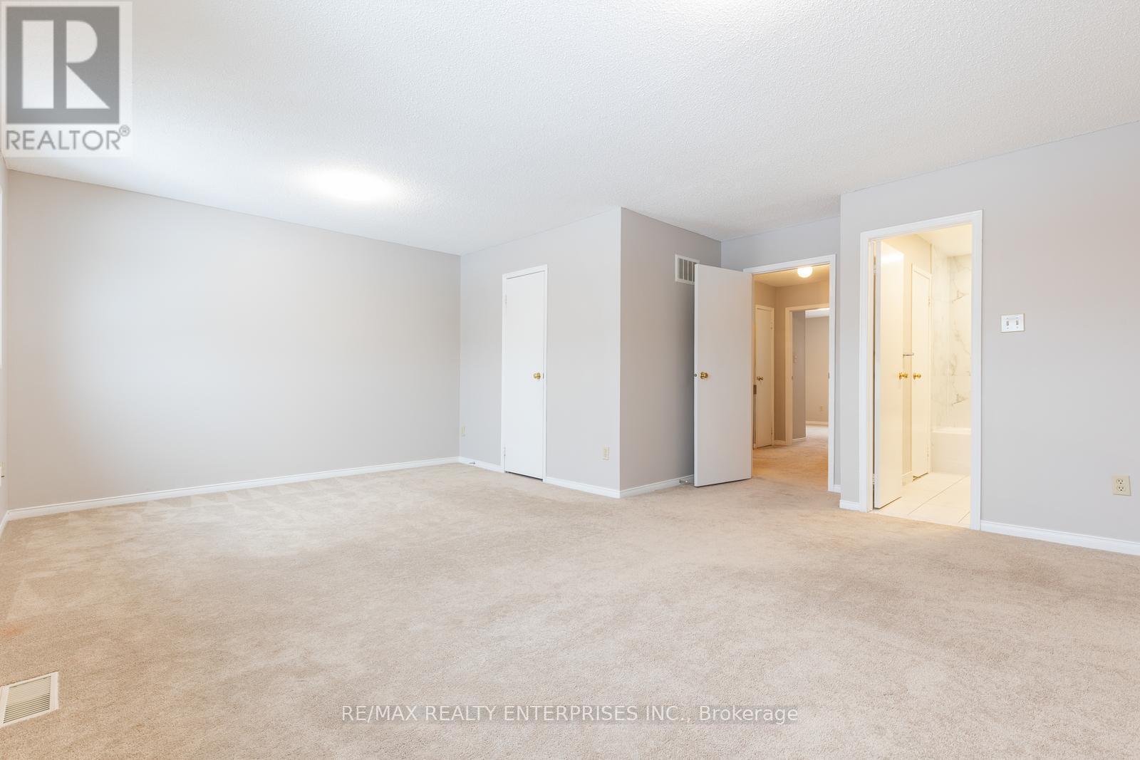 18 - 1176 Kelsey Court, Oakville, ON - Indoor Photo Showing Other Room