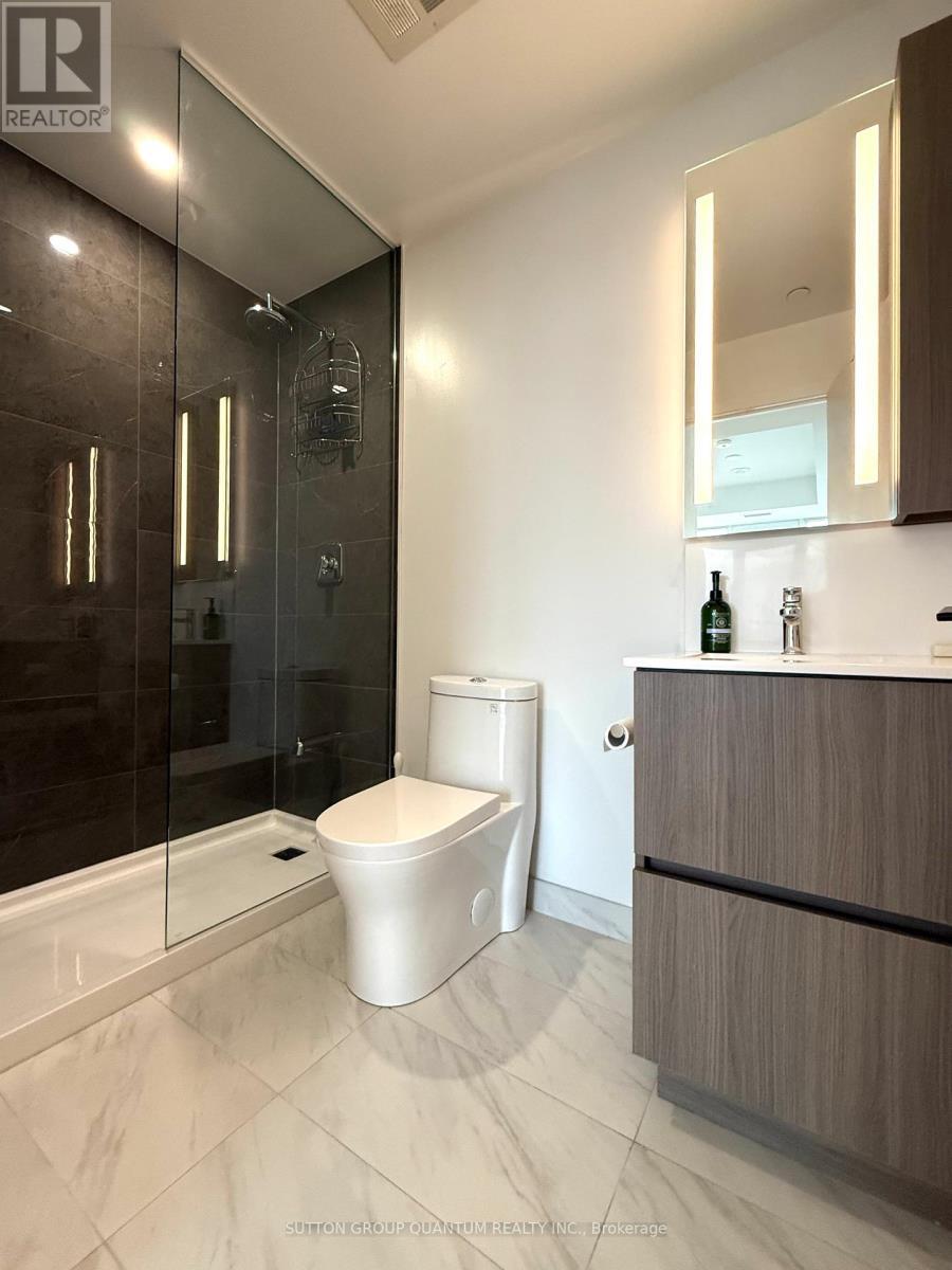 1209 - 220 Missinnihe Way, Mississauga, ON - Indoor Photo Showing Bathroom