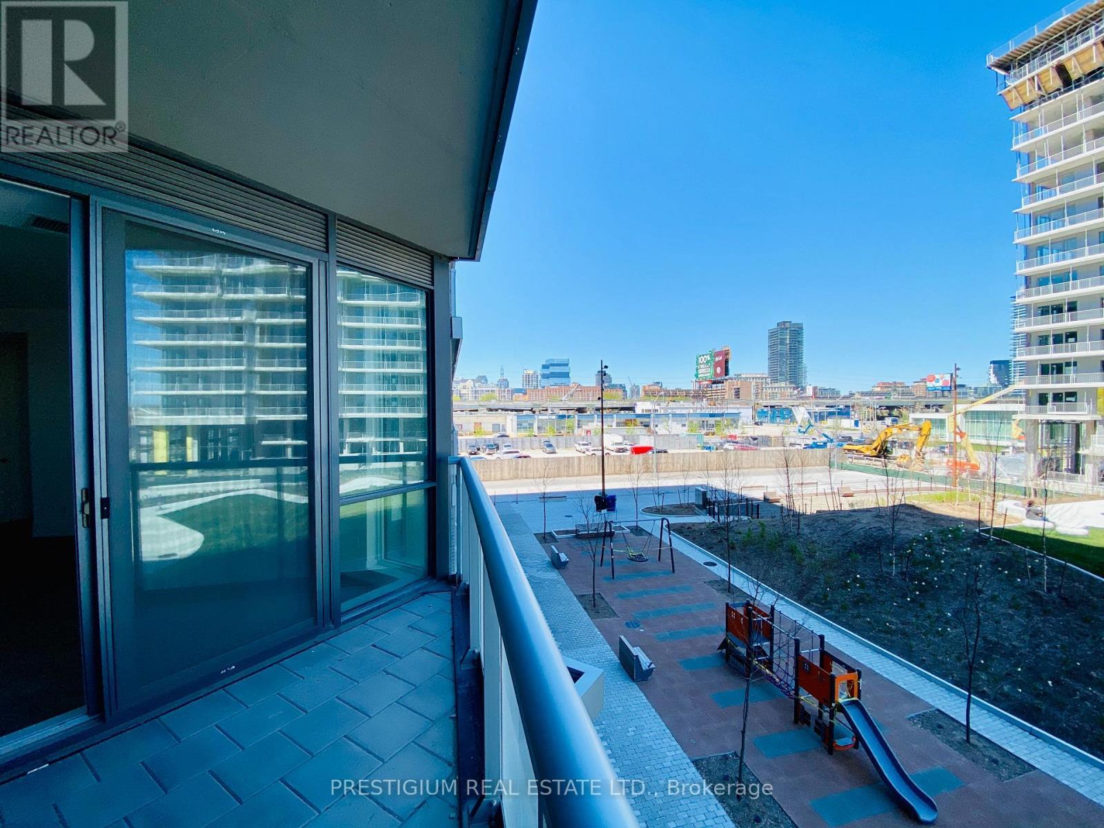 219 - 1 Edgewater Drive, Toronto, ON - Outdoor