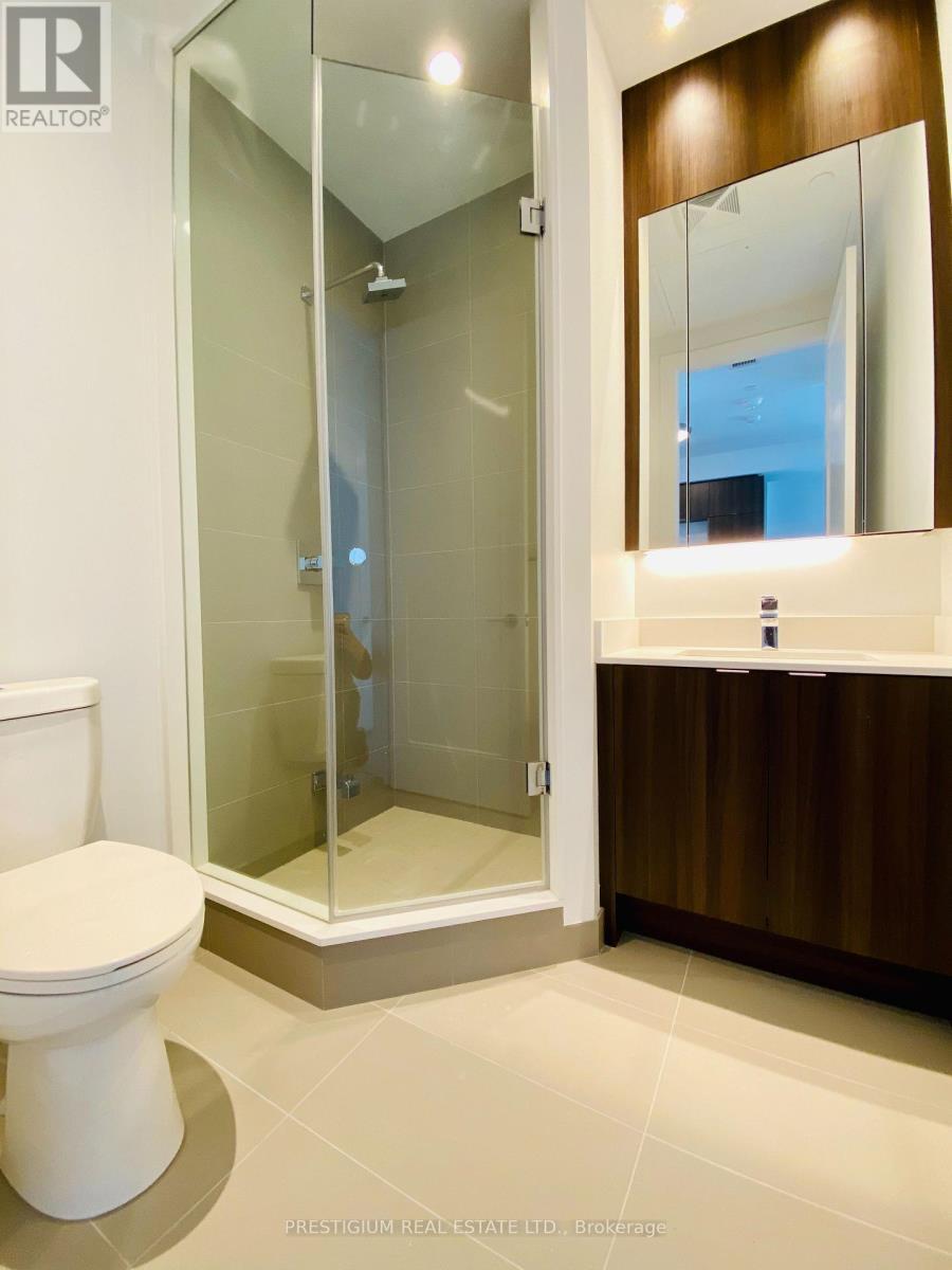 219 - 1 Edgewater Drive, Toronto, ON - Indoor Photo Showing Bathroom