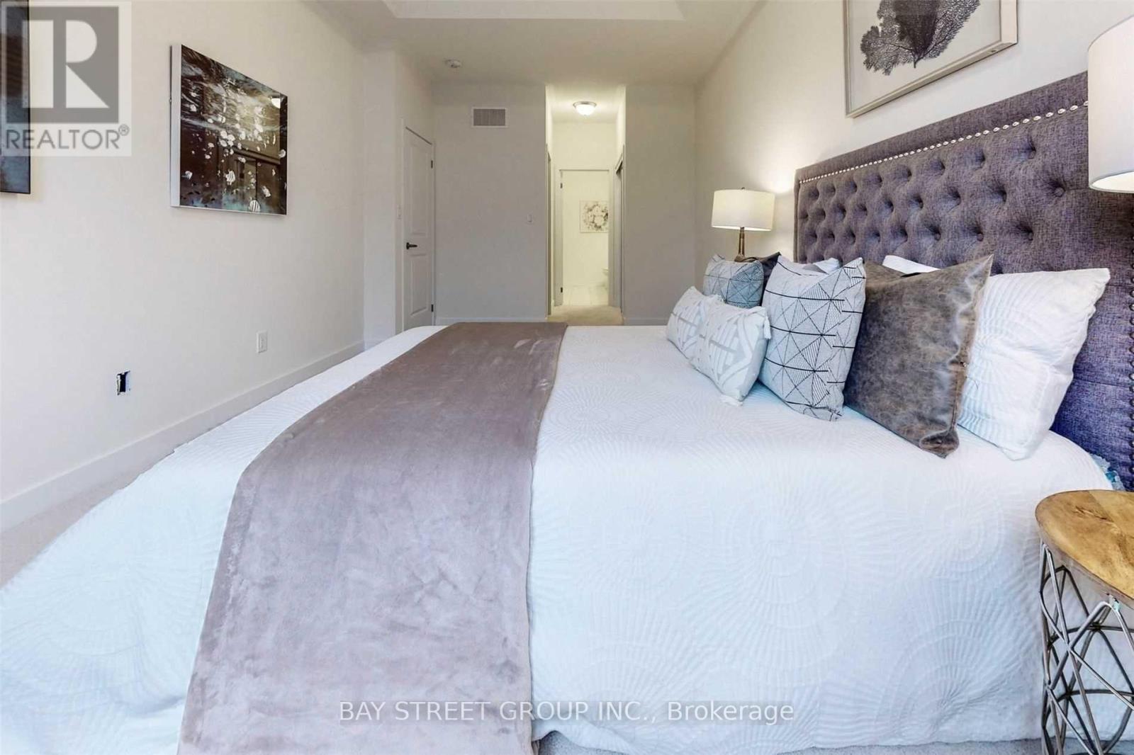 83 Boiton Street, Richmond Hill, ON - Indoor Photo Showing Bedroom