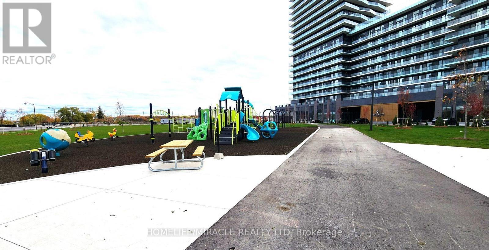 15 Skyridge Drive, Brampton, ON - Outdoor