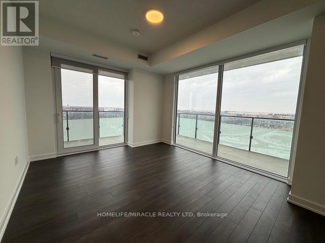 15 Skyridge Drive, Brampton, ON - Indoor Photo Showing Other Room