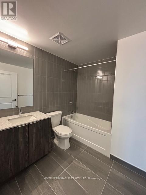 15 Skyridge Drive, Brampton, ON - Indoor Photo Showing Bathroom