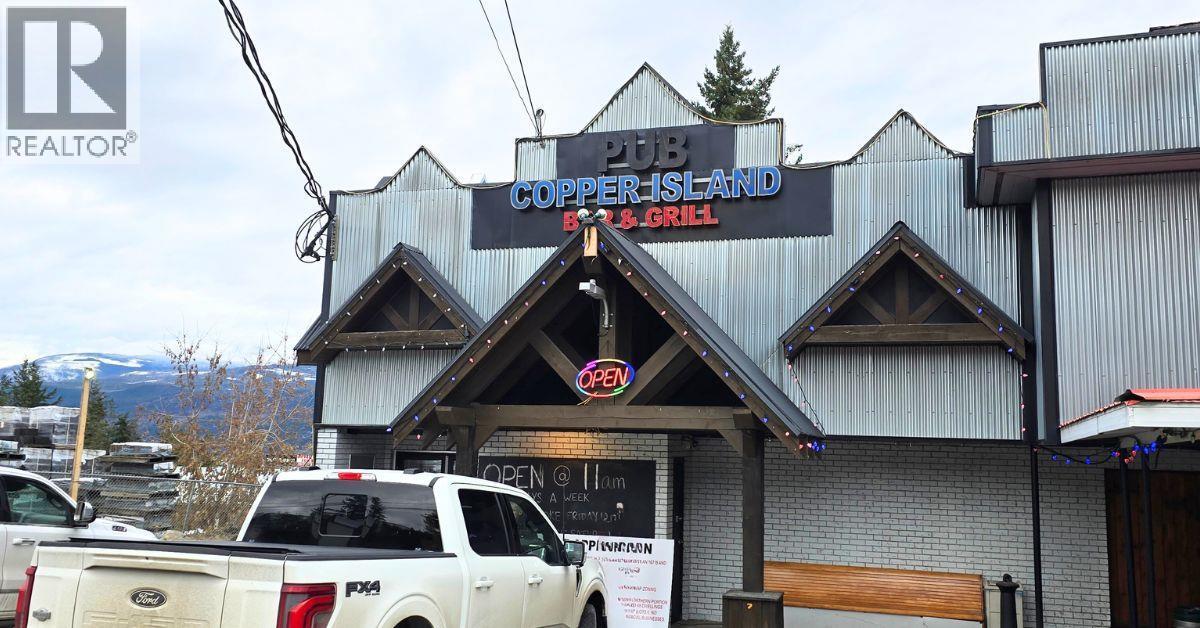 1277 Trans Canada Highway, Sorrento, BC