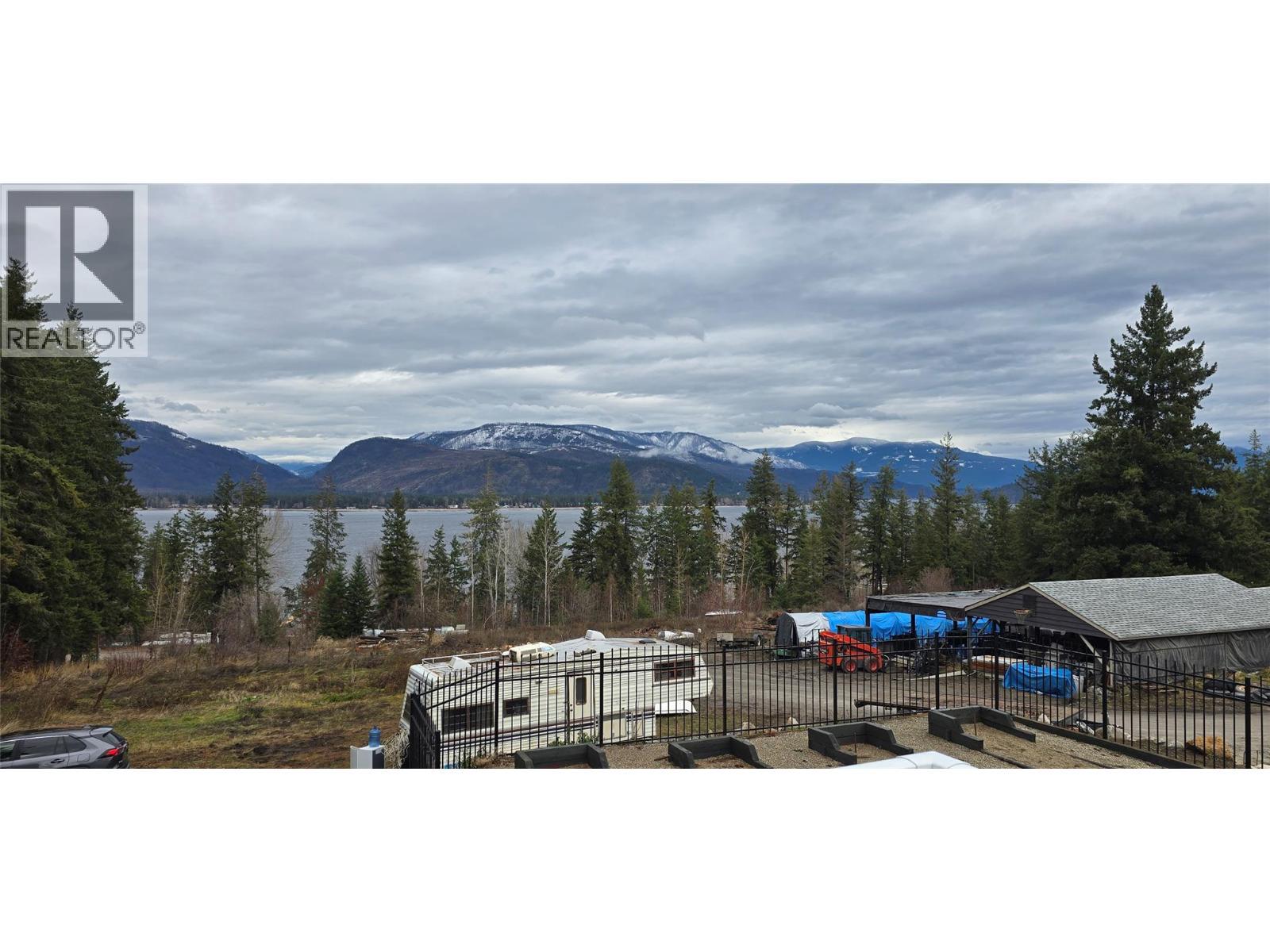 1277 Trans Canada Highway, Sorrento, BC