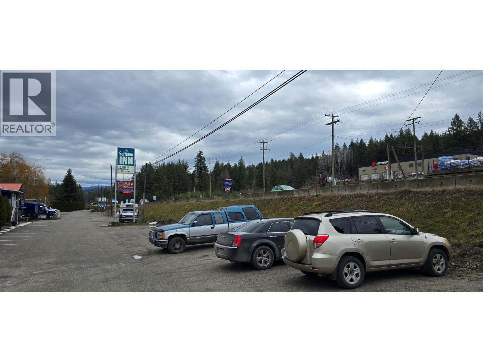 1277 Trans Canada Highway, Sorrento, BC