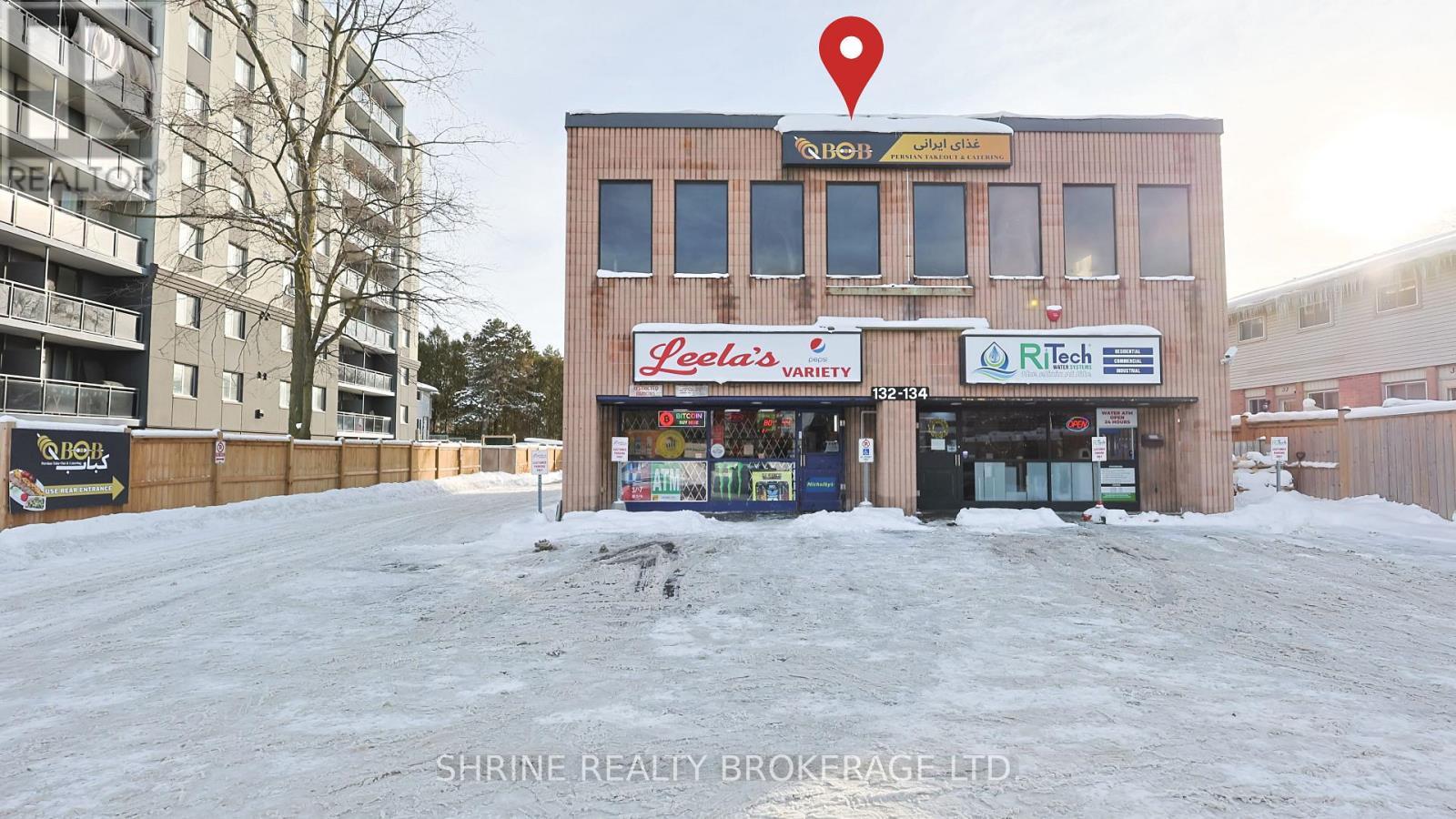 Upper - 134 Commissioners Road W, London South (South O), ON