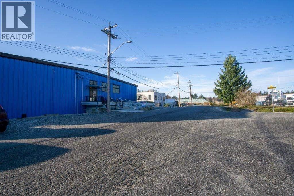 1058 Gibsons Way, Gibsons, BC