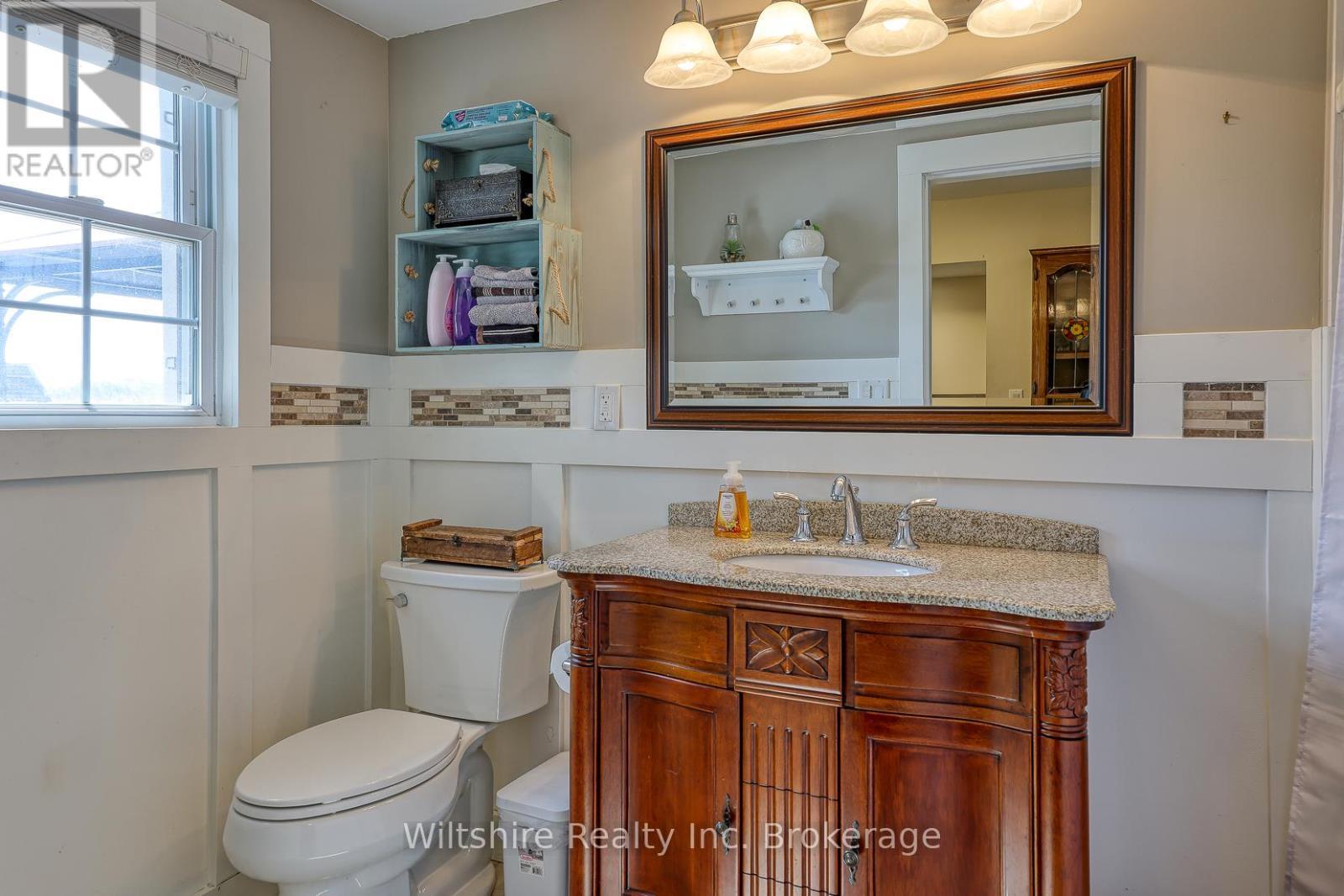 47209 Talbot Line, Malahide (Orwell), ON - Indoor Photo Showing Bathroom