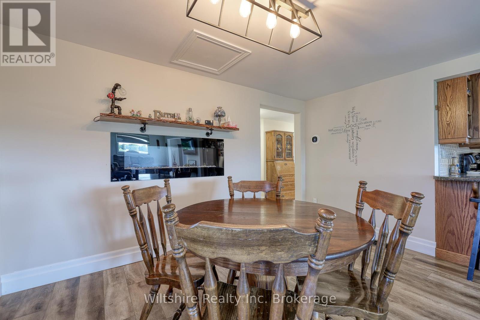 47209 Talbot Line, Malahide (Orwell), ON - Indoor Photo Showing Dining Room