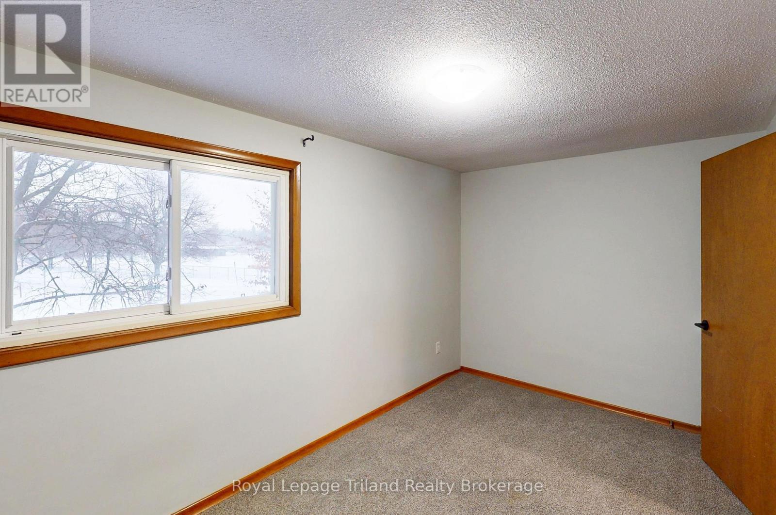 653 Northdale Drive, Woodstock (Woodstock - North), ON - Indoor Photo Showing Other Room