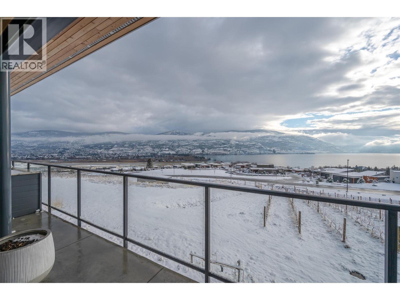 400 Vista Park Unit# 421, Penticton, BC - Outdoor With View