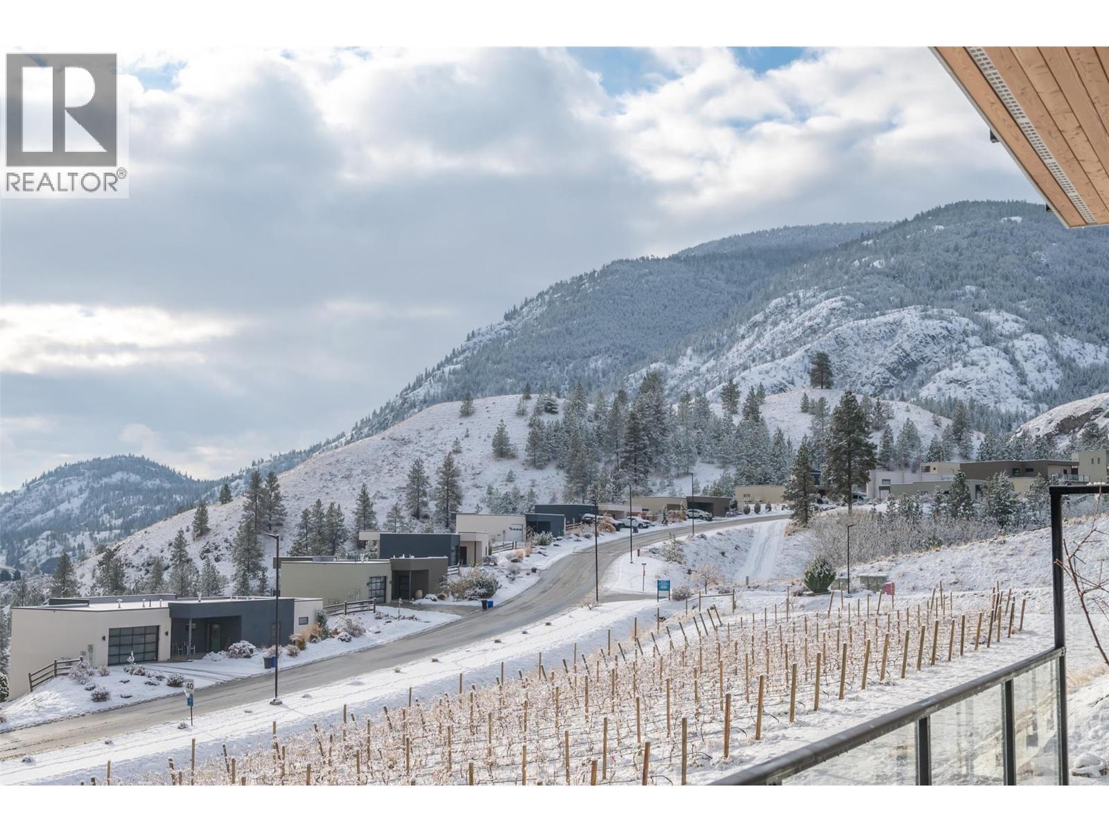 400 Vista Park Unit# 421, Penticton, BC - Outdoor With View