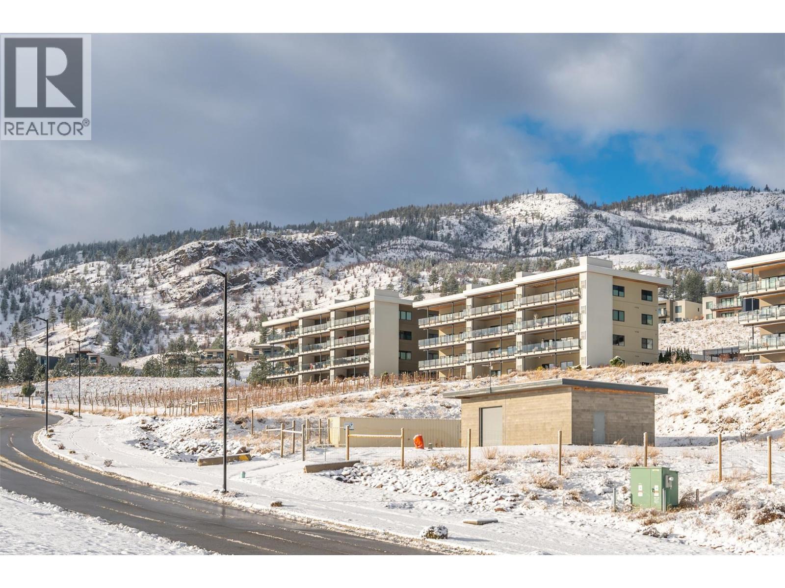 400 Vista Park Unit# 421, Penticton, BC - Outdoor With View