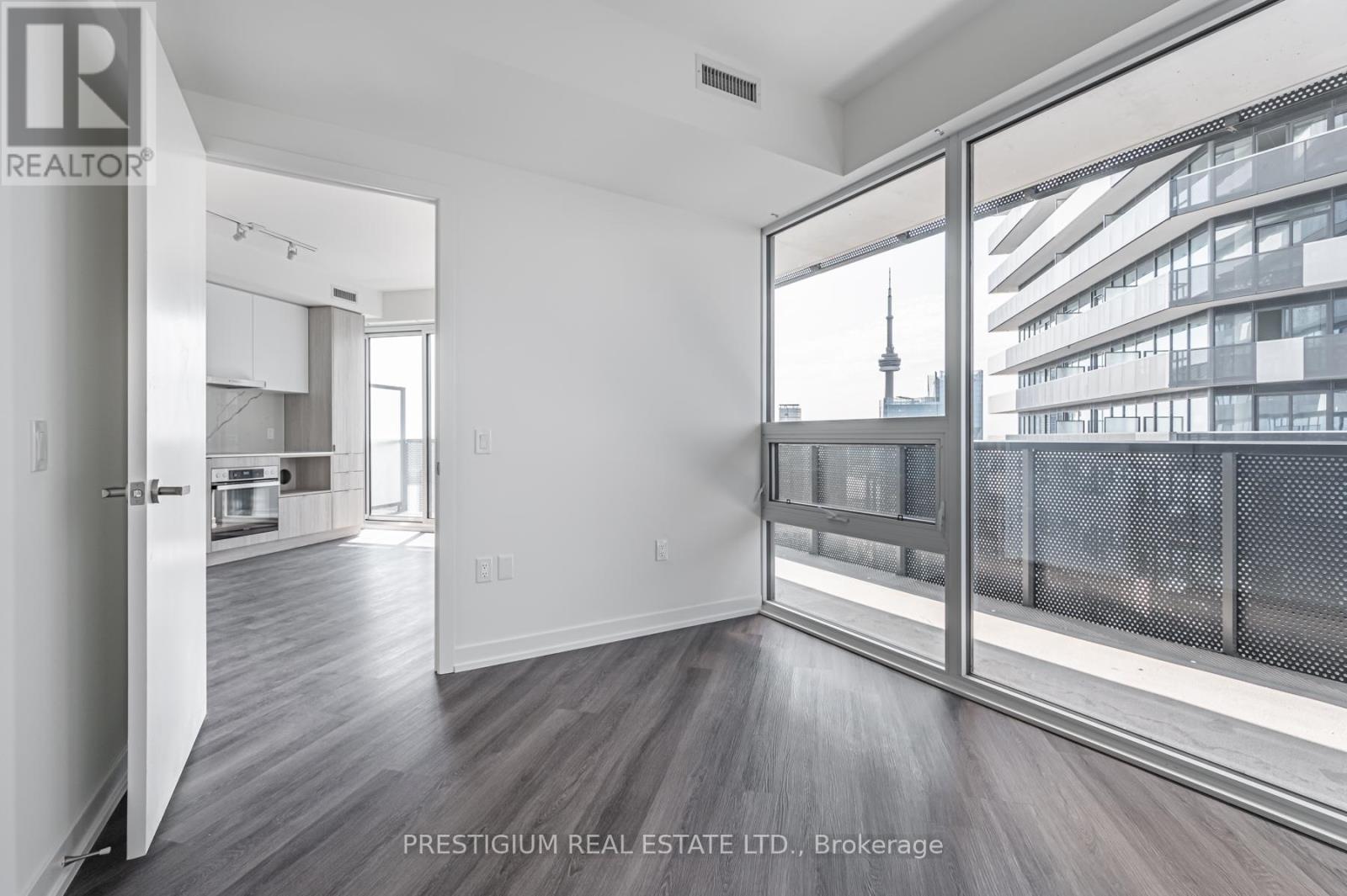 6811 - 138 Downes Street, Toronto, ON - Indoor Photo Showing Other Room