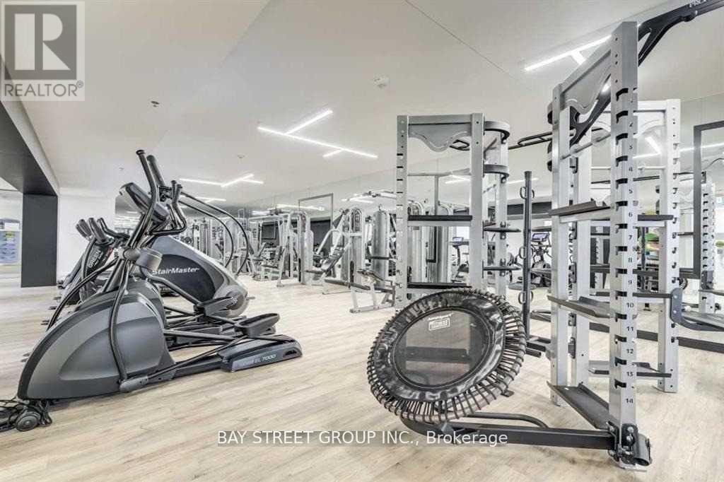 5603 - 181 Dundas Street E, Toronto, ON - Indoor Photo Showing Gym Room