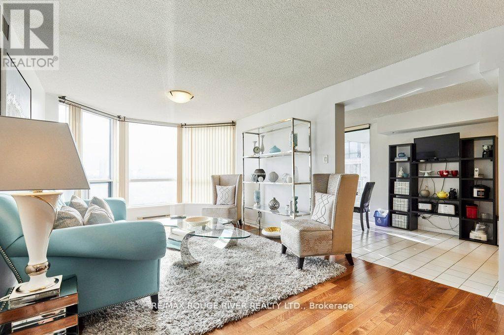 1103 - 4725 Sheppard Avenue E, Toronto, ON - Indoor Photo Showing Living Room