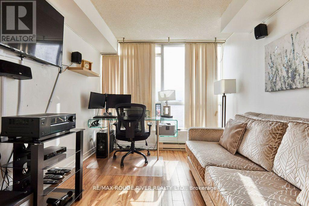 1103 - 4725 Sheppard Avenue E, Toronto, ON - Indoor
