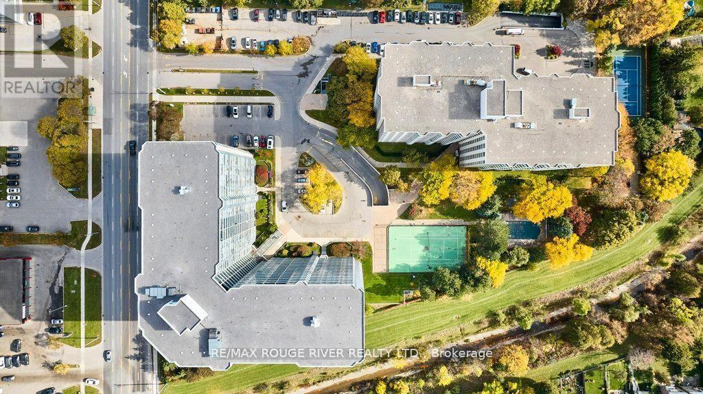 1103 - 4725 Sheppard Avenue E, Toronto, ON - Outdoor With View