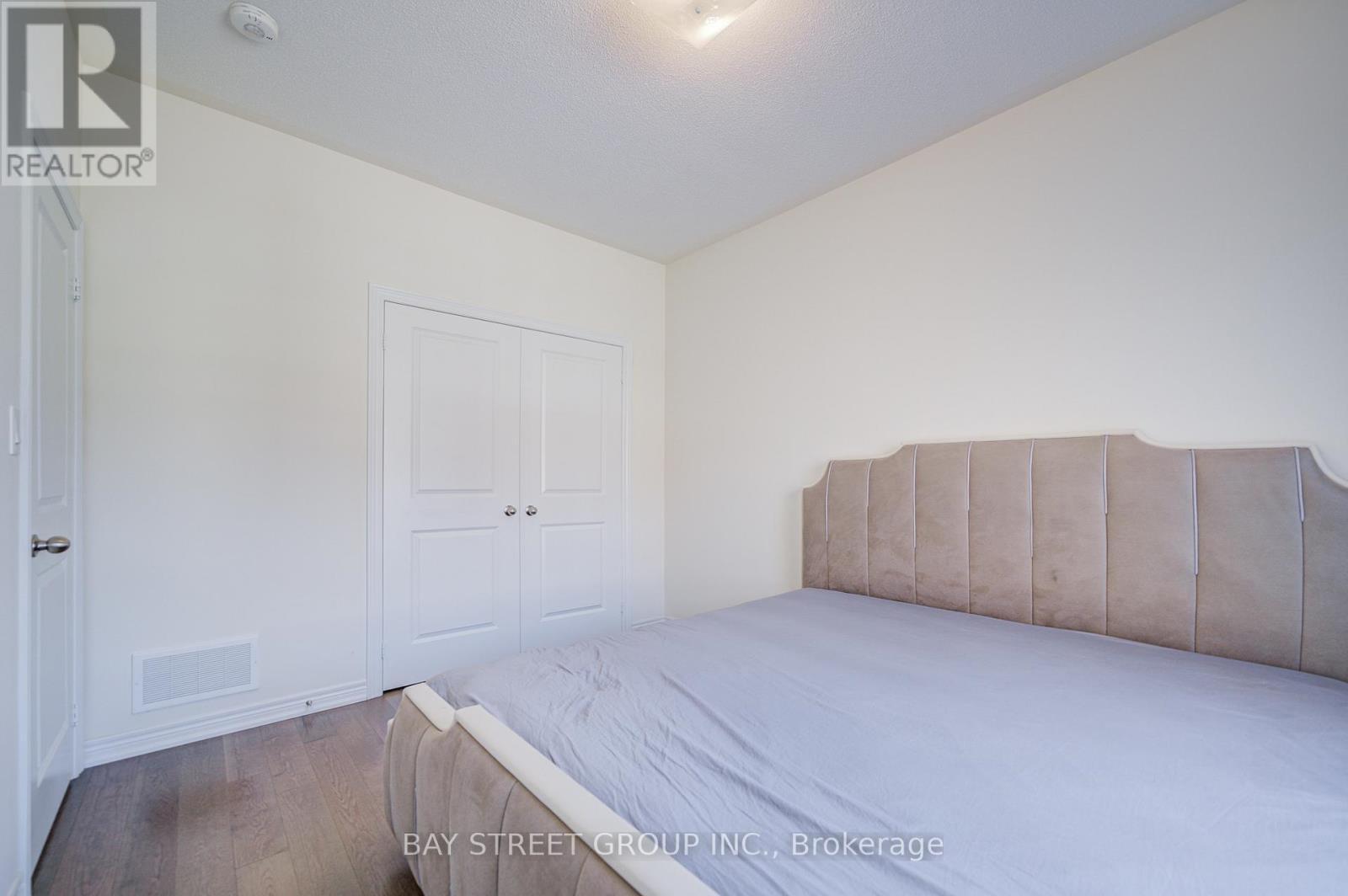 2643 Delphinium Trail, Pickering, ON - Indoor Photo Showing Bedroom