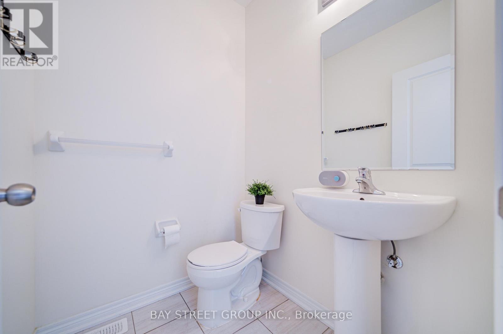 2643 Delphinium Trail, Pickering, ON - Indoor Photo Showing Bathroom