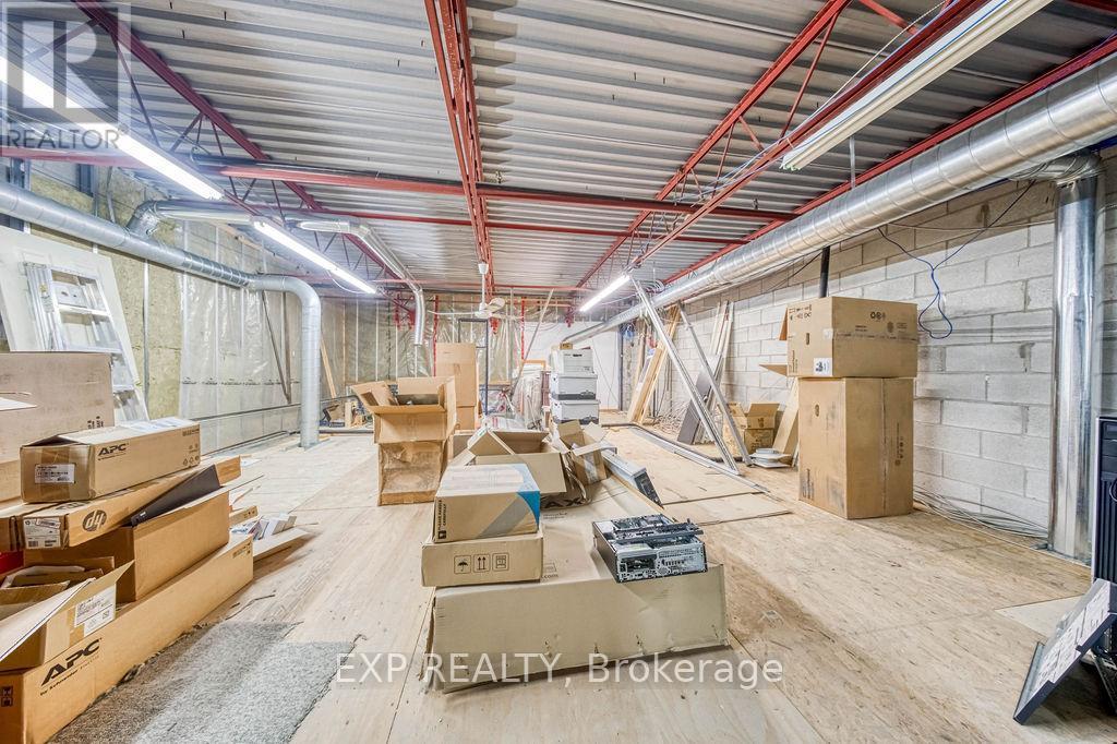 10 - 110 Pony Drive, Newmarket, ON