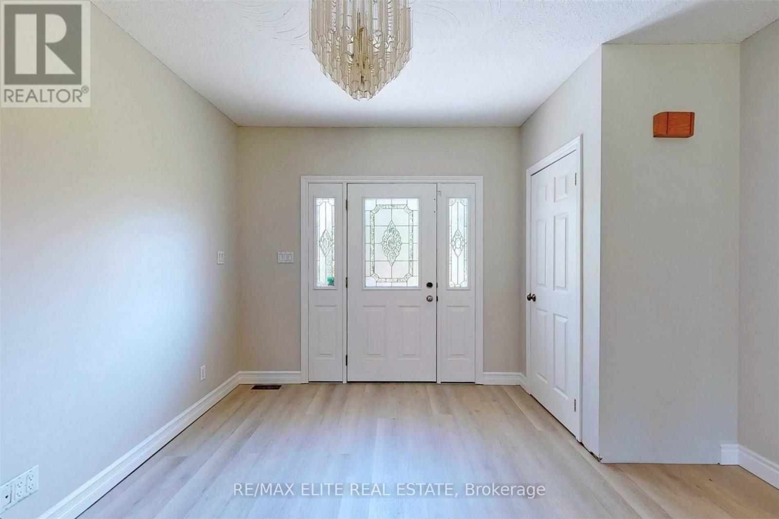 Main - 52 Pine Post Road, Georgina, ON - Indoor Photo Showing Other Room