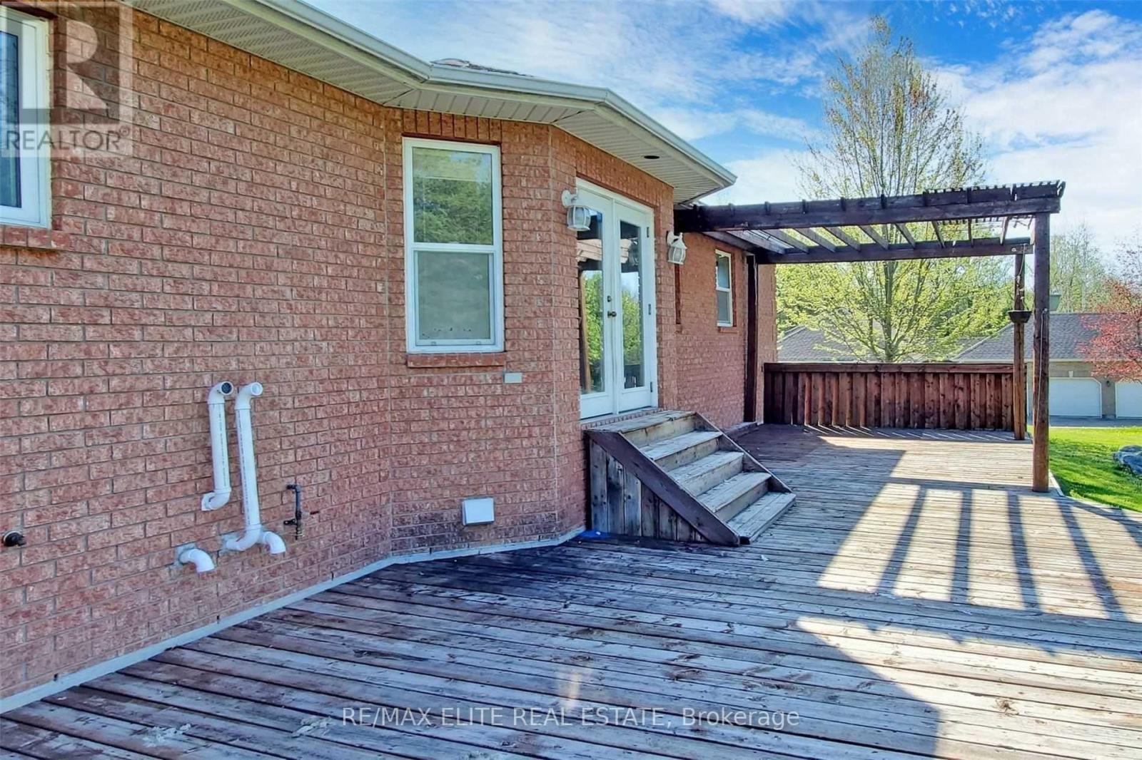 Main - 52 Pine Post Road, Georgina, ON - Outdoor With Exterior