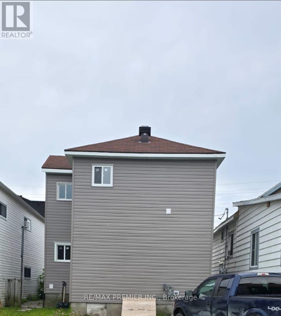 36 Kirkpatrick Street, Kirkland Lake, ON - Outdoor