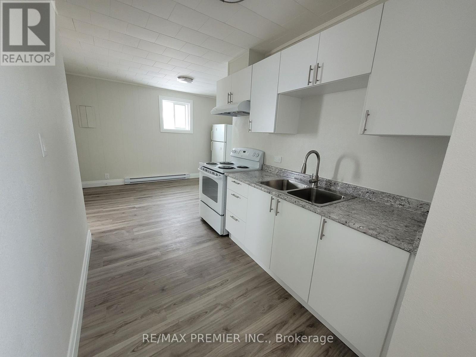 36 Kirkpatrick Street, Kirkland Lake, ON - Indoor Photo Showing Kitchen With Double Sink