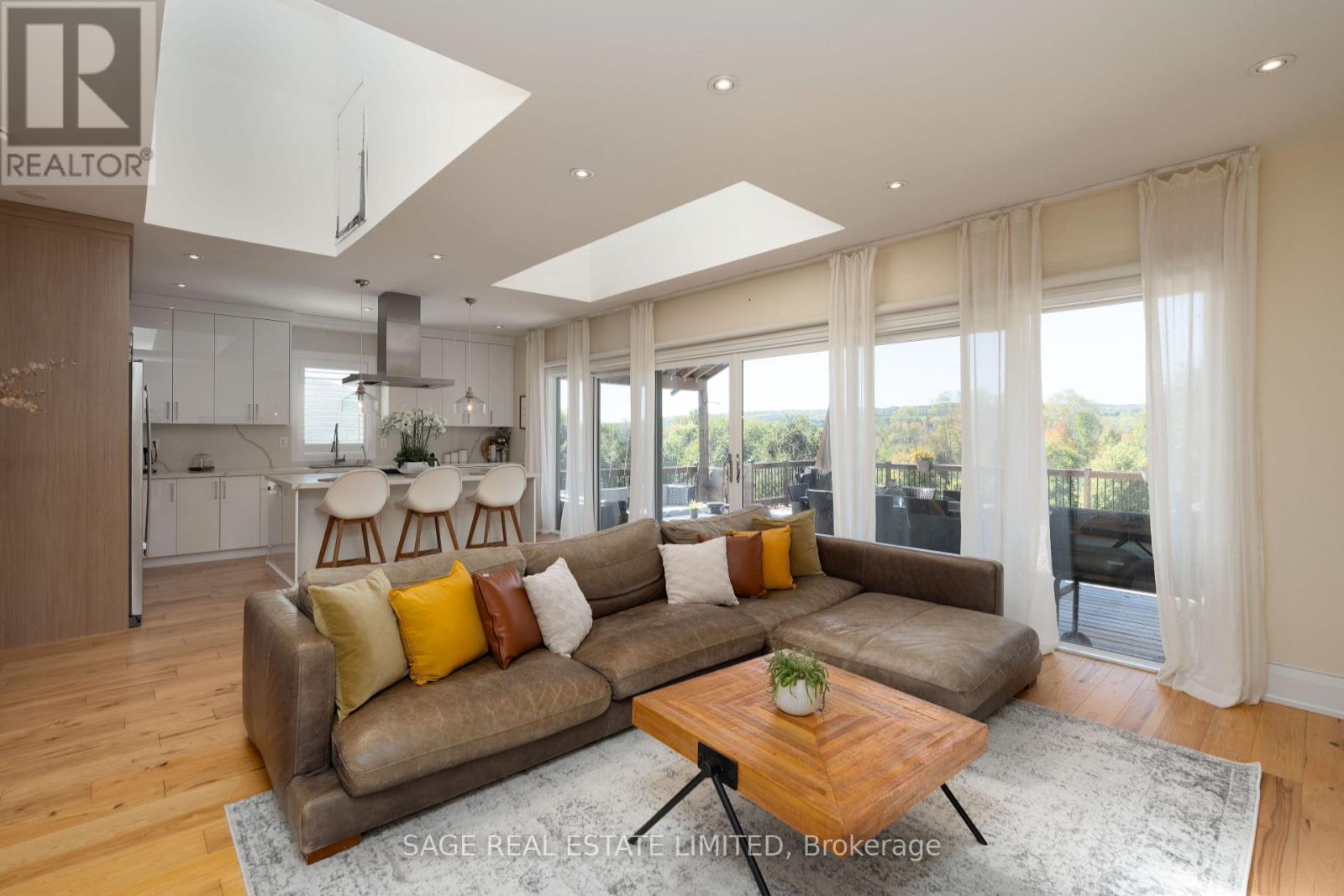 Farmhouse Suite - 15724 Hurontario Street, Caledon, ON