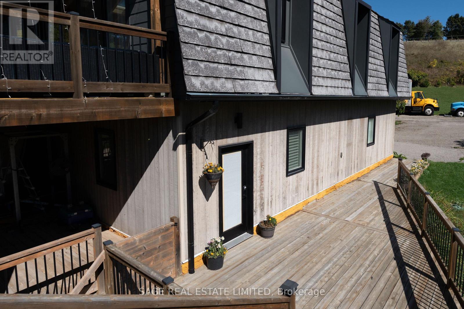 Farmhouse Suite - 15724 Hurontario Street, Caledon, ON